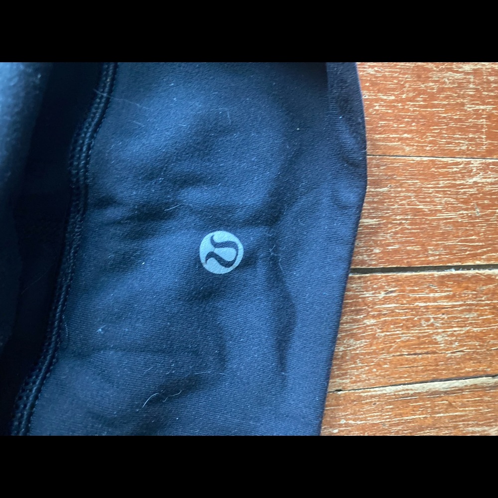 Lululemon reversible cropped leggings